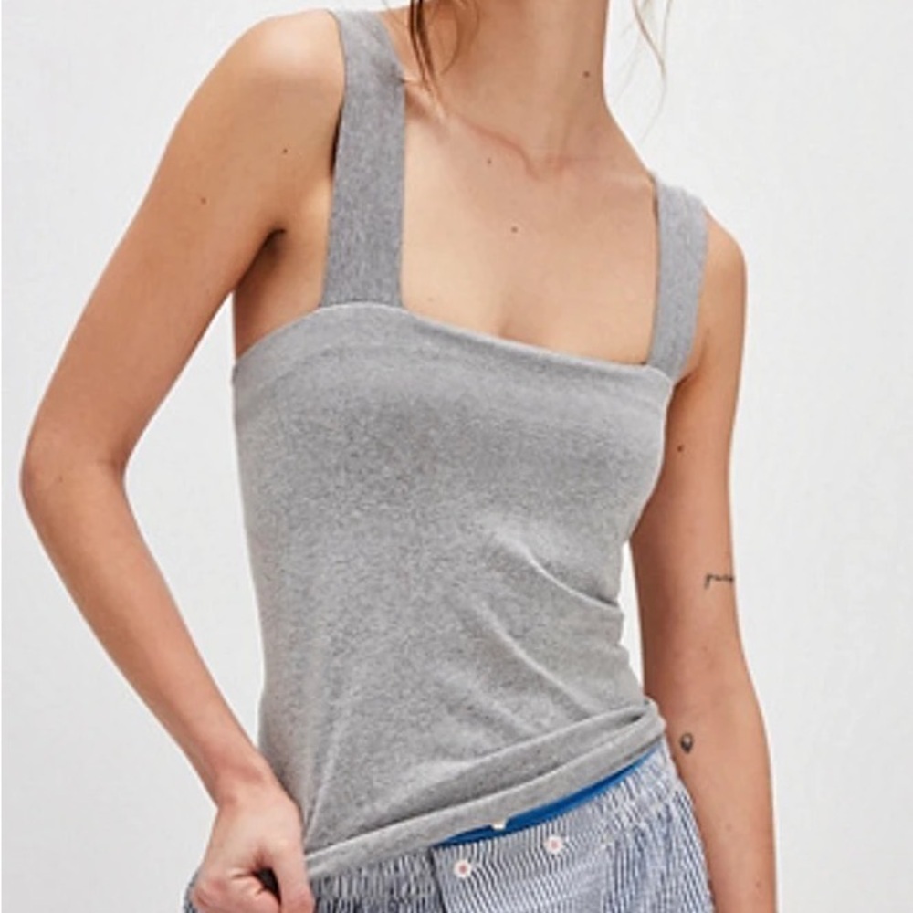 FREE PEOPLE INTIMATELY Clean Lines Square-Neck Tank Size M/L